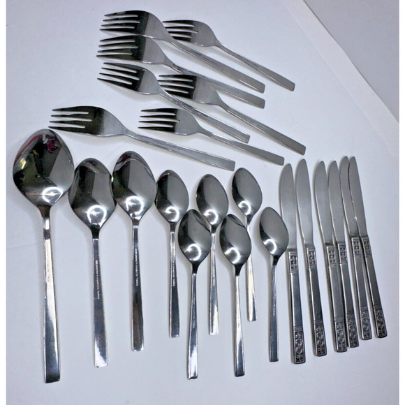 Custom Craft Dining Custom Craft Fleur De Lis Mcm Stainless